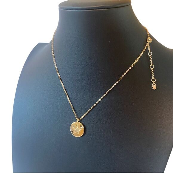 Lucky Brand Gold Toned Star Pendant Necklace. - Picture 3 of 6